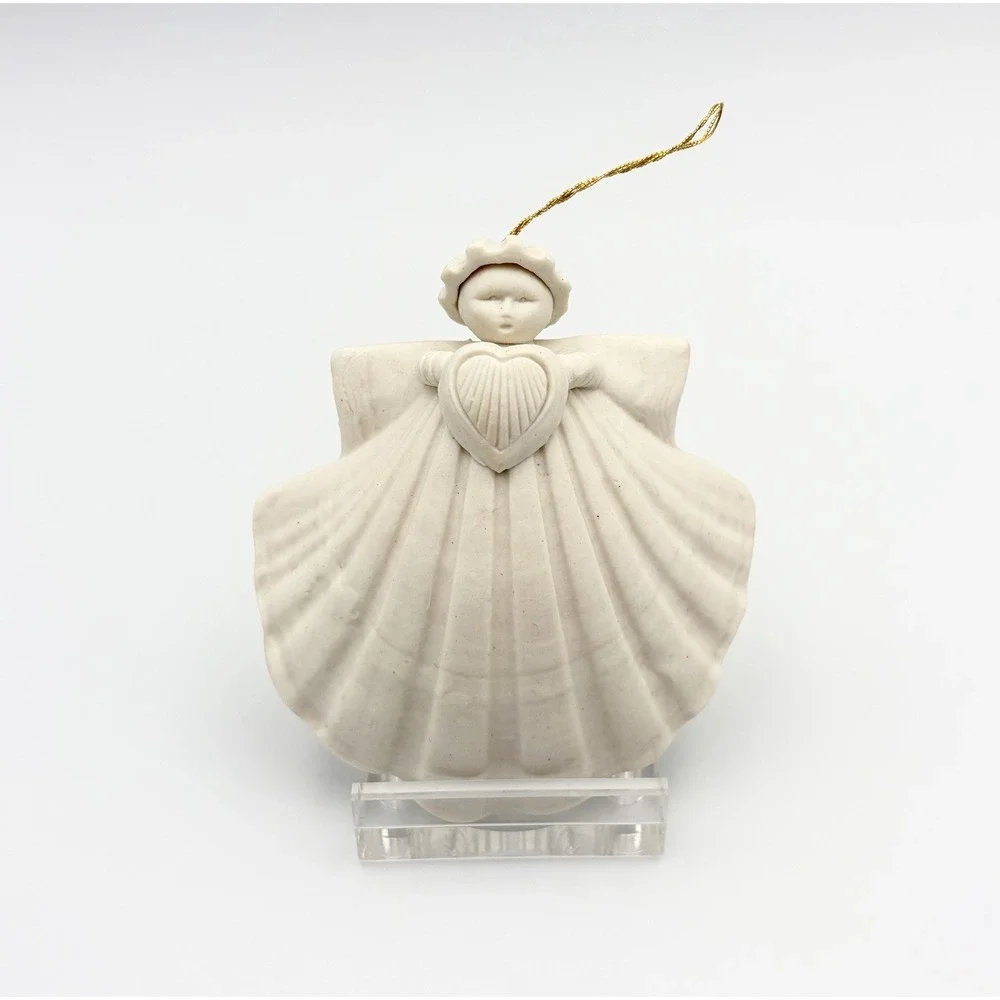 Vintage 1986 Margaret Furlong Heart Shell Angel 3